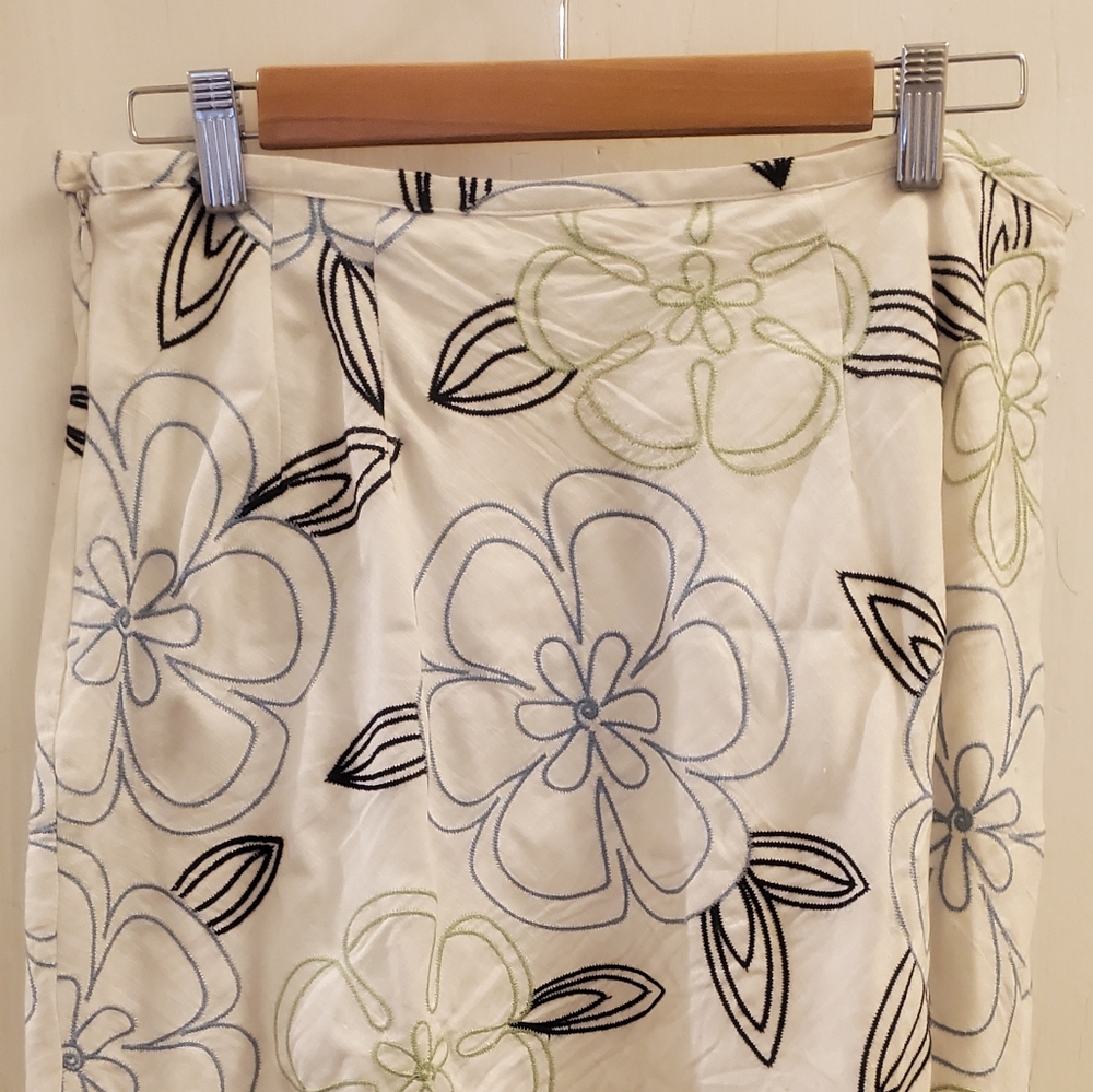 Summery linen skirt